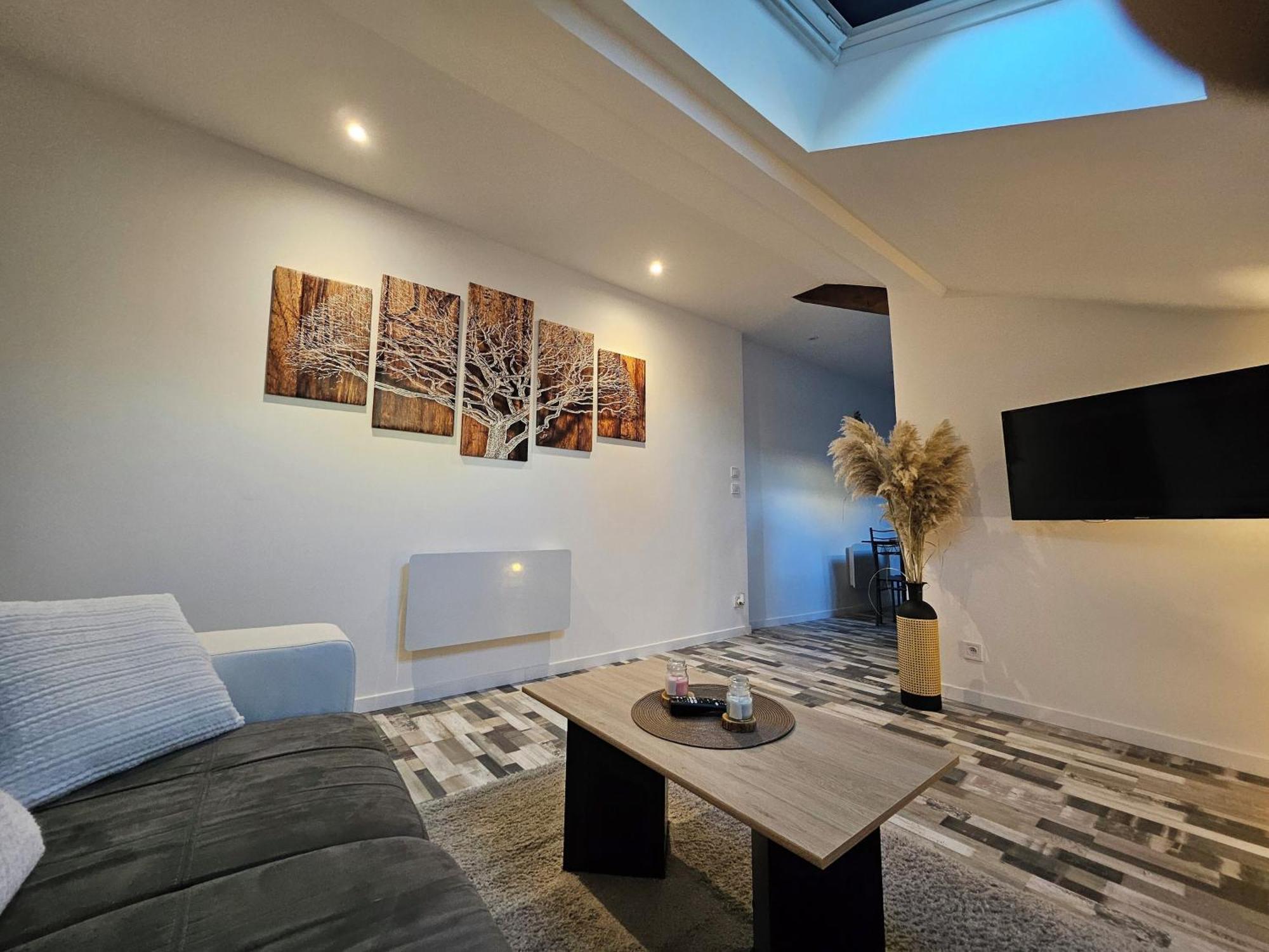Joli Appartement Mansarde ديسيزو المظهر الخارجي الصورة